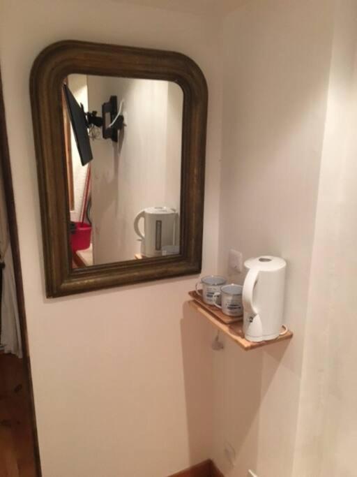 Studio Close Fourviere Very Quiet & Small Terrace Apartment Lyon Ngoại thất bức ảnh
