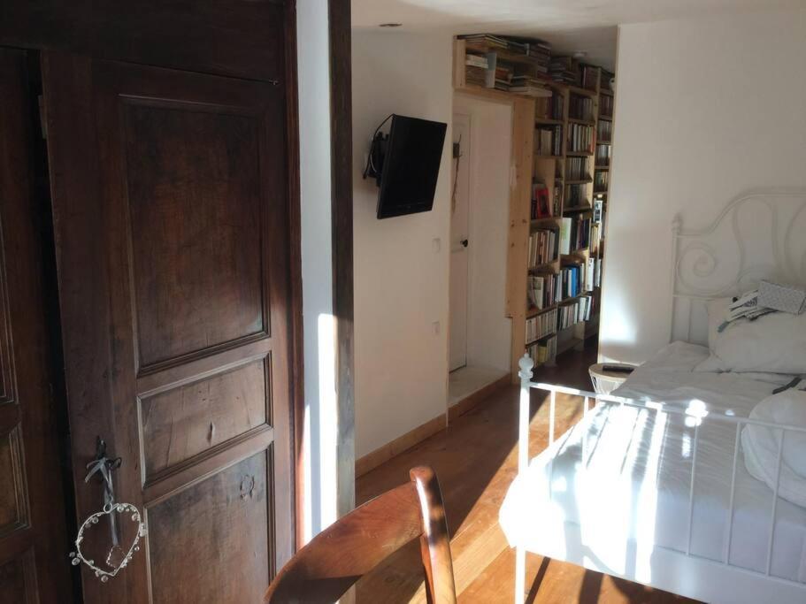 Studio Close Fourviere Very Quiet & Small Terrace Apartment Lyon Ngoại thất bức ảnh